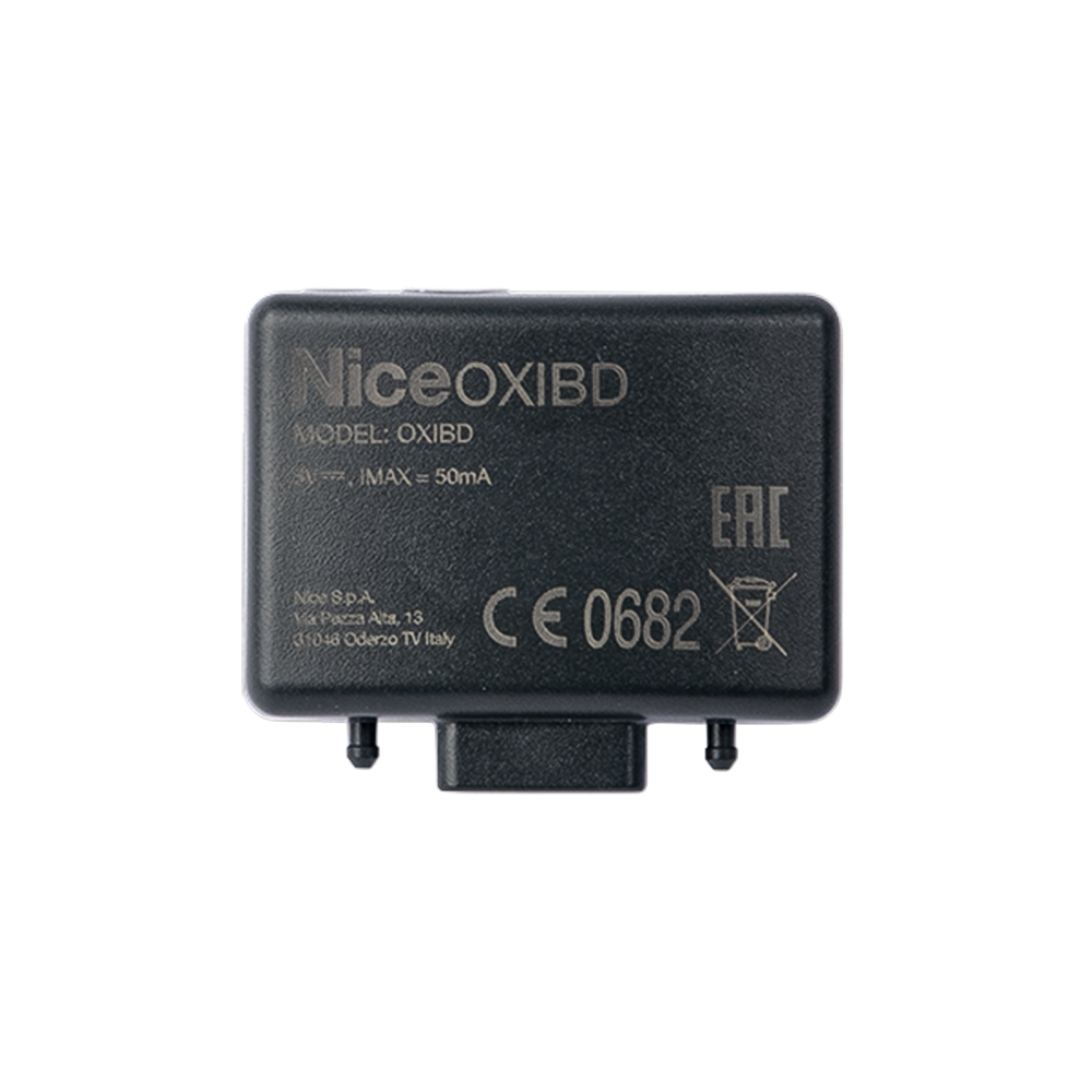 Přijímač zásuvný, paměť na 1024(750 obousměrných) vysílačů