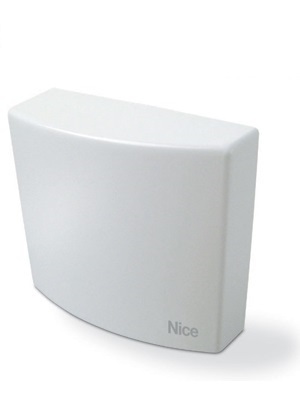 Řídicí jednotka pro 1 motor 230 V se zabudovaným přijímačem